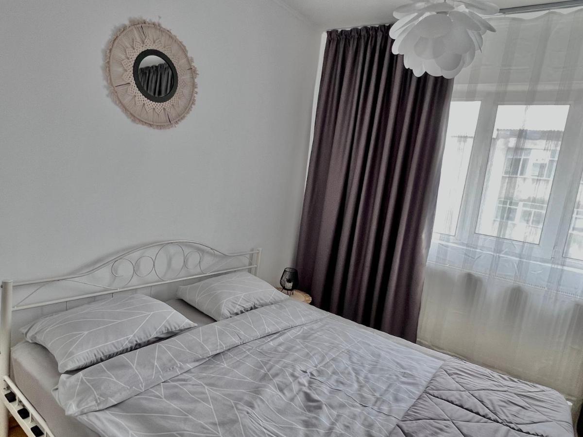 Turnu Măgurele Cozy Apartment מראה חיצוני תמונה